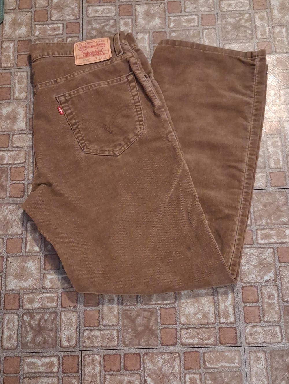 Levi's Men's Corduroy Pants in Warm Brown 36x32